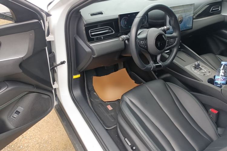 Used BYD Seal 06 New Energy 2024 DM-i 120KM Luxury Model Driver Seat