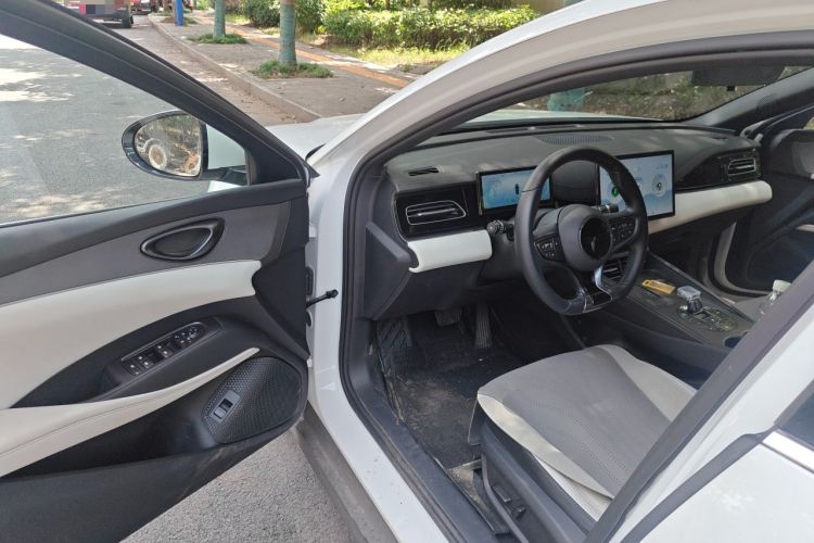 Used BYD Seal 06 New Energy 2024 DM-i 80KM Prestige Model Driver Seat