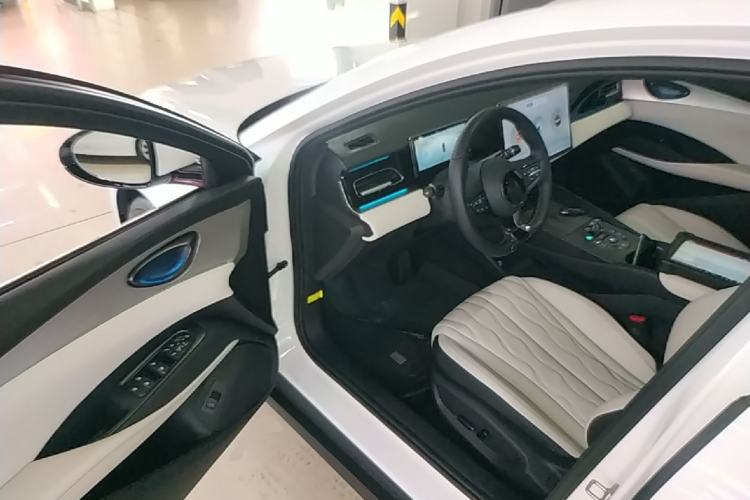 Used BYD Seal 06 New Energy 2024 DM-i 120KM Flagship Model Driver Seat