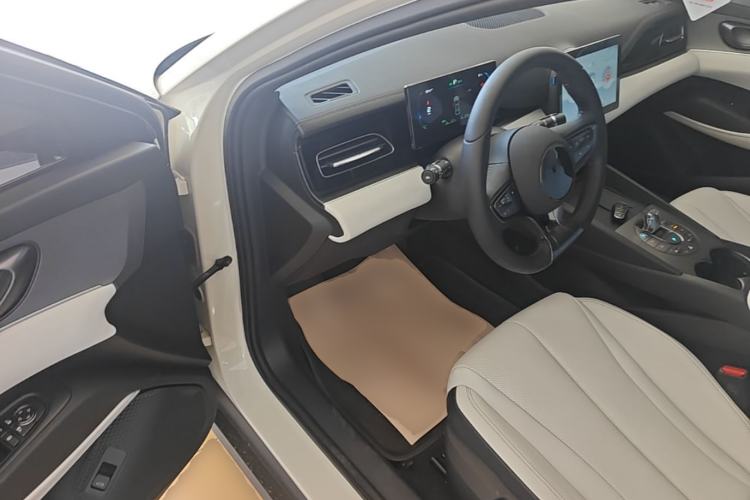 Used BYD Seal 06 New Energy 2024 DM-i 80KM Luxury Model Driver Seat
