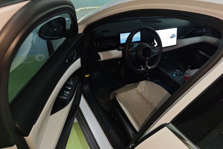 Used BYD Seal 06 New Energy 2024 DM-i 80KM Prestige Model Driver Seat