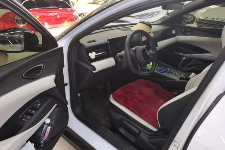 Used BYD Seal 06 New Energy 2024 DM-i 80KM Luxury Model Driver Seat