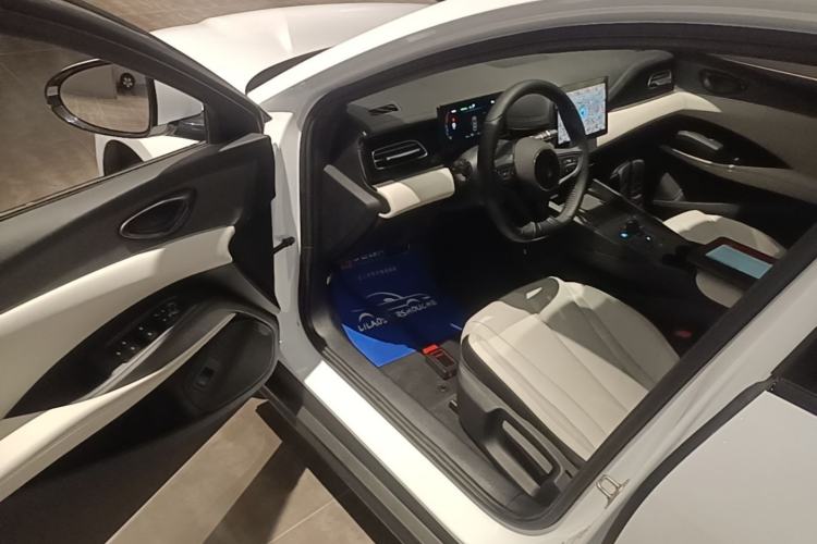 Used BYD Seal 06 New Energy 2024 DM-i 80KM Luxury Model Driver Seat