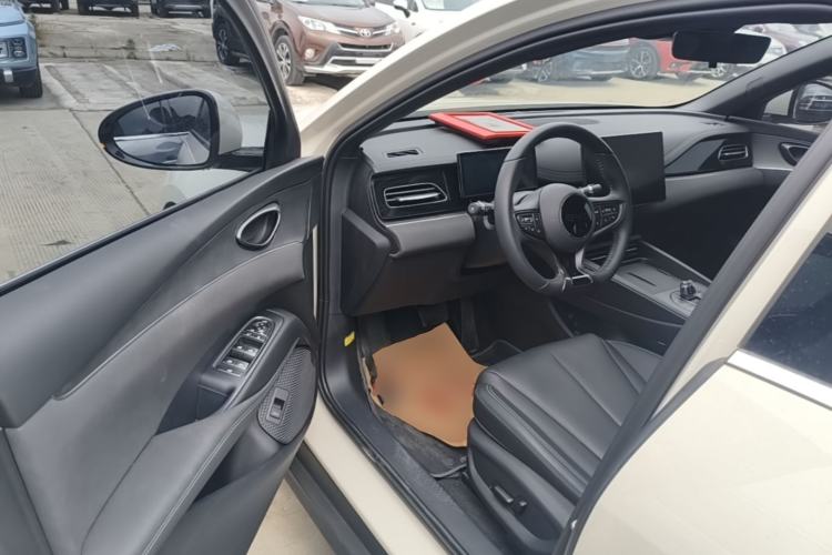 Used BYD Seal 06 New Energy 2024 DM-i 120KM Luxury Model Driver Seat