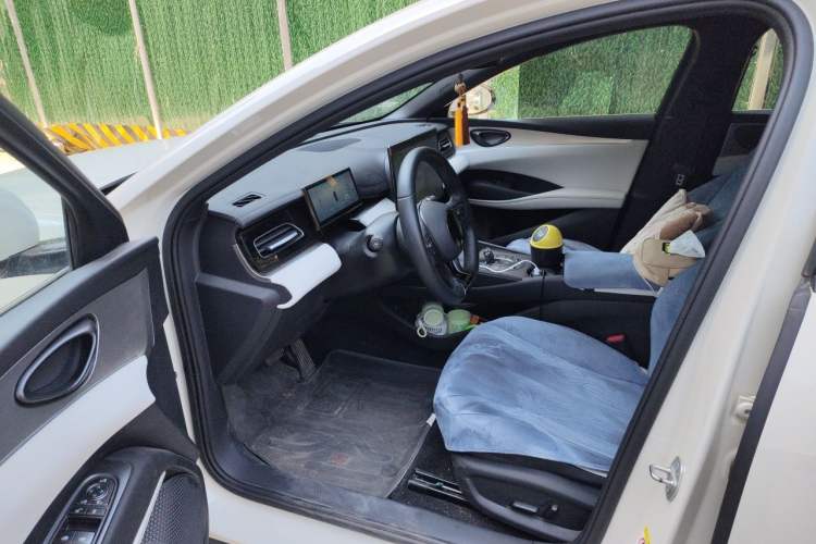 Used BYD Seal 06 New Energy 2024 DM-i 120KM Flagship Model Driver Seat