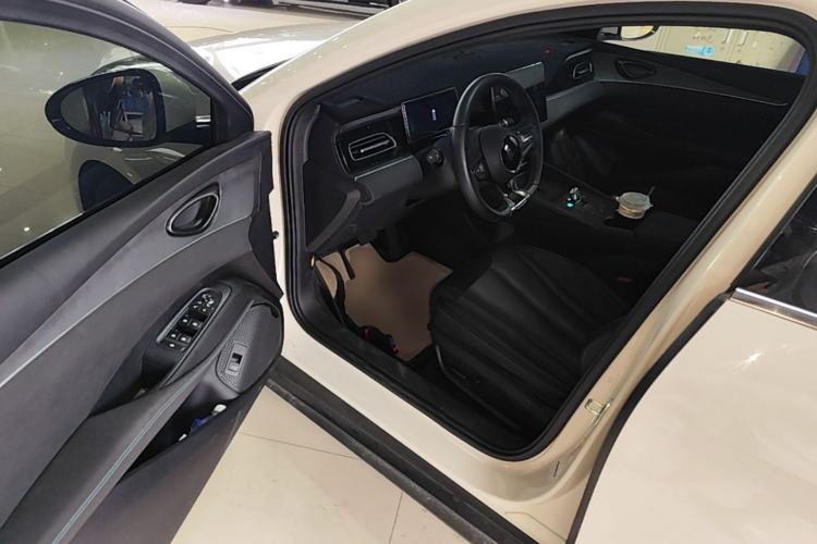Used BYD Seal 06 New Energy 2024 DM-i 80KM Prestige Model Driver Seat