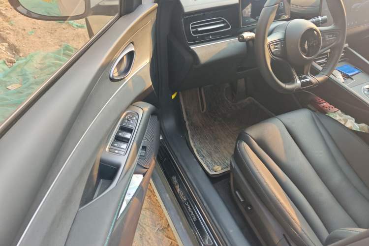 Used BYD Seal 06 New Energy 2024 DM-i 80KM Prestige Model Driver Seat
