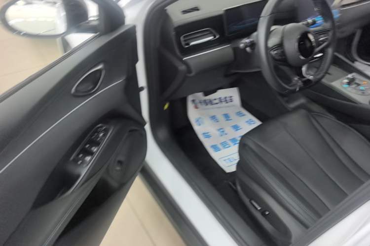 Used BYD Seal 06 New Energy 2024 DM-i 120KM Luxury Model Driver Seat