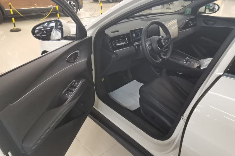 Used BYD Seal 06 New Energy 2024 DM-i 120KM Prestige Model Driver Seat