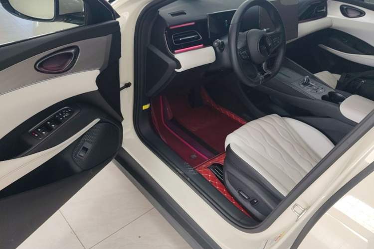 Used BYD Seal 06 New Energy 2024 DM-i 120KM Flagship Model Driver Seat