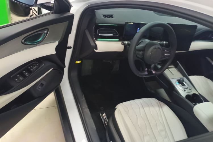 Used BYD Seal 06 New Energy 2024 DM-i 120KM Flagship Model Driver Seat