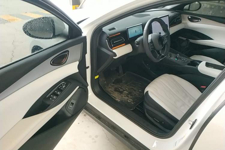 Used BYD Seal 06 New Energy 2024 DM-i 120KM Flagship Model Driver Seat