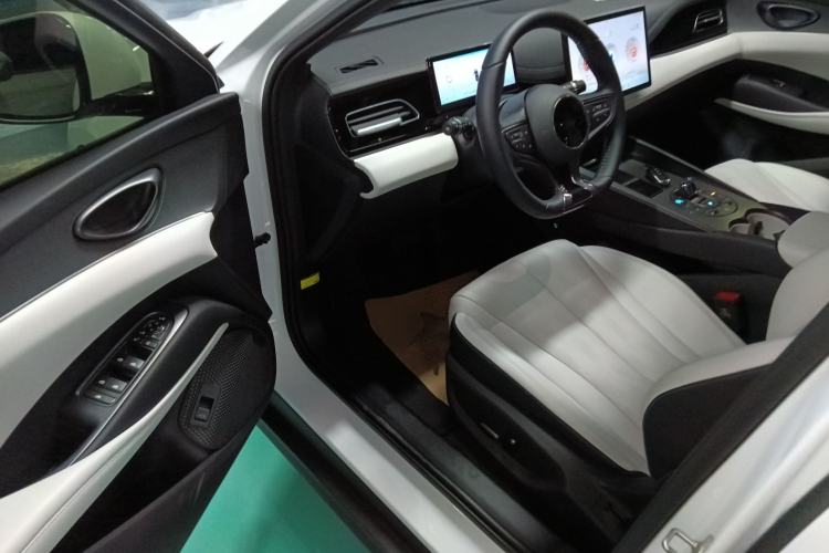Used BYD Seal 06 New Energy 2024 DM-i 120KM Luxury Model Driver Seat