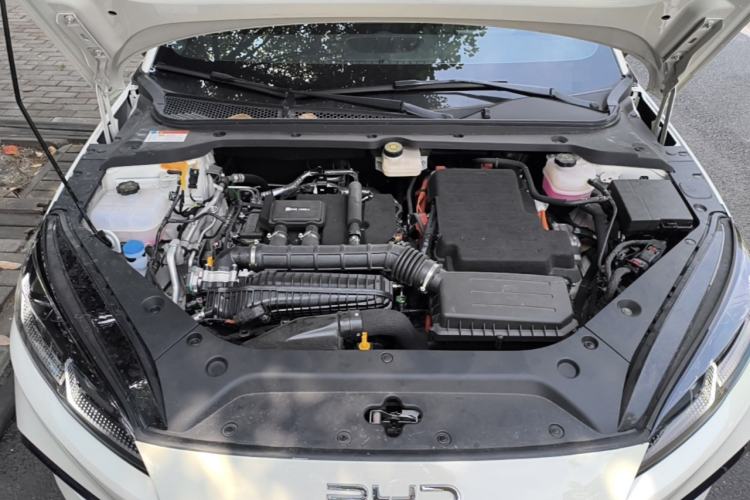 Used BYD Seal 06 New Energy 2024 DM-i 80KM Prestige Model Engine Bay