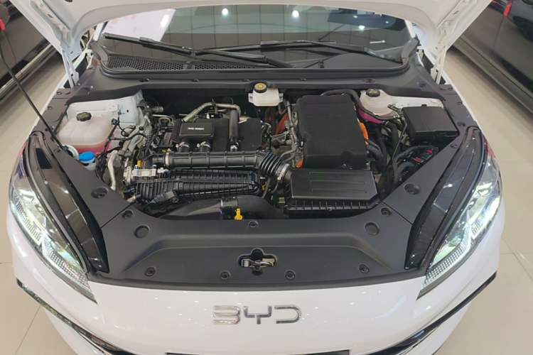 Used BYD Seal 06 New Energy 2024 DM-i 120KM Flagship Model Engine Bay