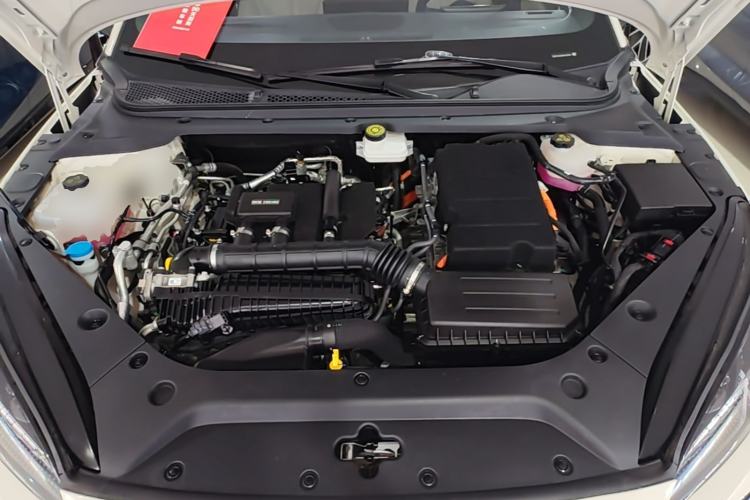 Used BYD Seal 06 New Energy 2024 DM-i 120KM Luxury Model Engine Bay