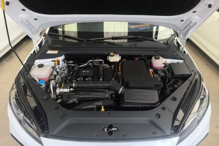 Used BYD Seal 06 New Energy 2024 DM-i 80KM Prestige Model Engine Bay