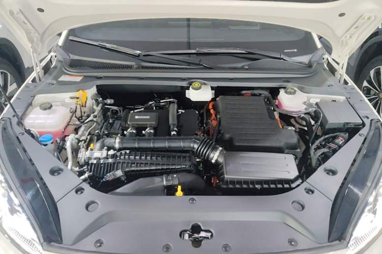 Used BYD Seal 06 New Energy 2024 DM-i 80KM Prestige Model Engine Bay
