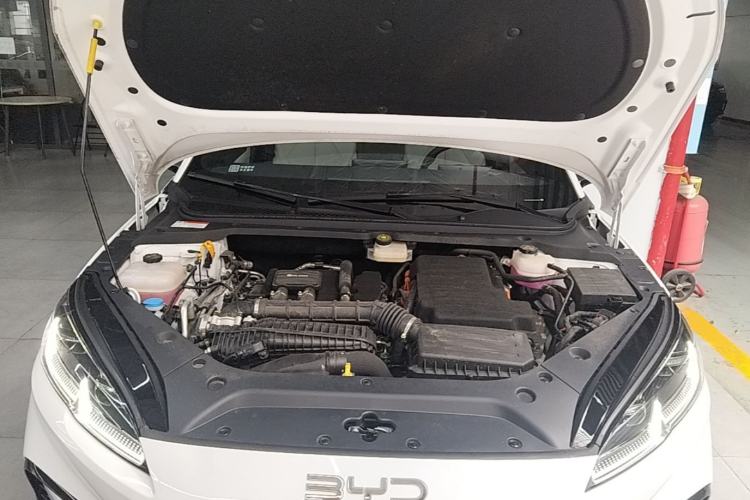 Used BYD Seal 06 New Energy 2024 DM-i 80KM Luxury Model Engine Bay