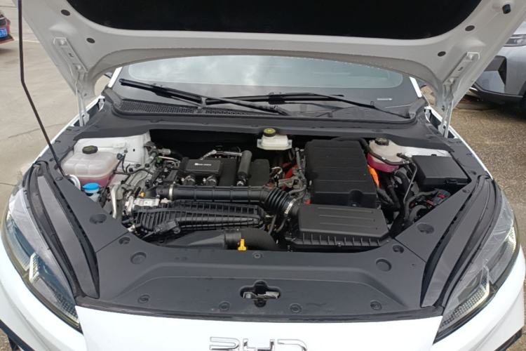 Used BYD Seal 06 New Energy 2024 DM-i 120KM Luxury Model Engine Bay