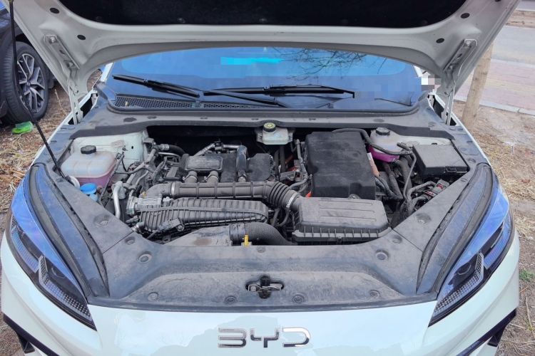 Used BYD Seal 06 New Energy 2024 DM-i 120KM Prestige Model Engine Bay