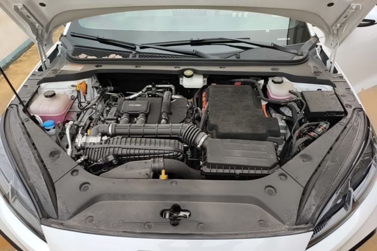 Used BYD Seal 06 New Energy 2024 DM-i 80KM Luxury Model Engine Bay