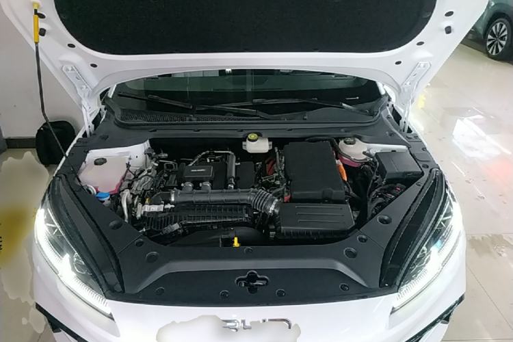 Used BYD Seal 06 New Energy 2024 DM-i 120KM Flagship Model Engine Bay