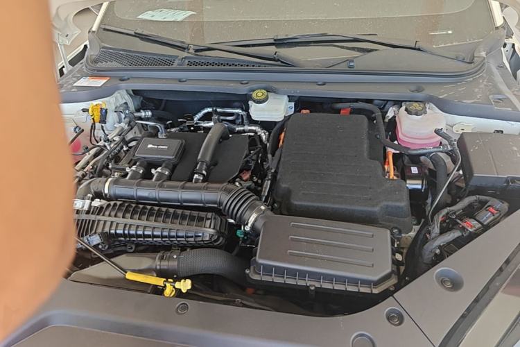 Used BYD Seal 06 New Energy 2024 DM-i 80KM Luxury Model Engine Bay