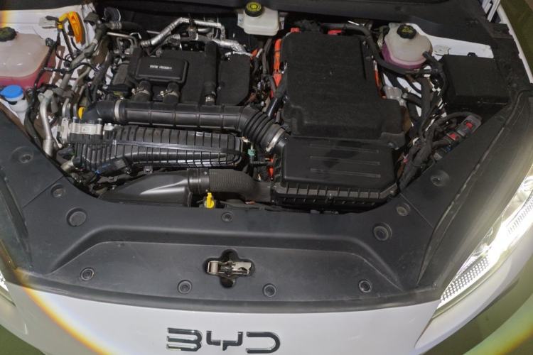 Used BYD Seal 06 New Energy 2024 DM-i 80KM Prestige Model Engine Bay