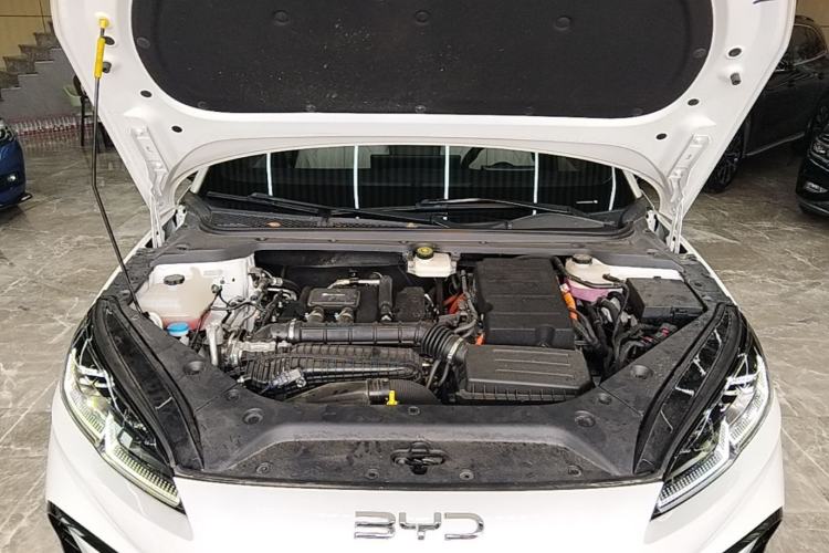 Used BYD Seal 06 New Energy 2024 DM-i 120KM Flagship Model Engine Bay