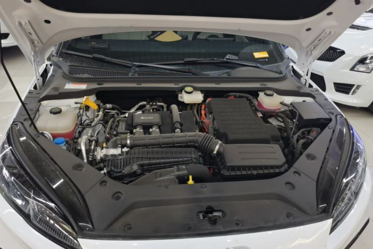 Used BYD Seal 06 New Energy 2024 DM-i 80KM Luxury Model Engine Bay
