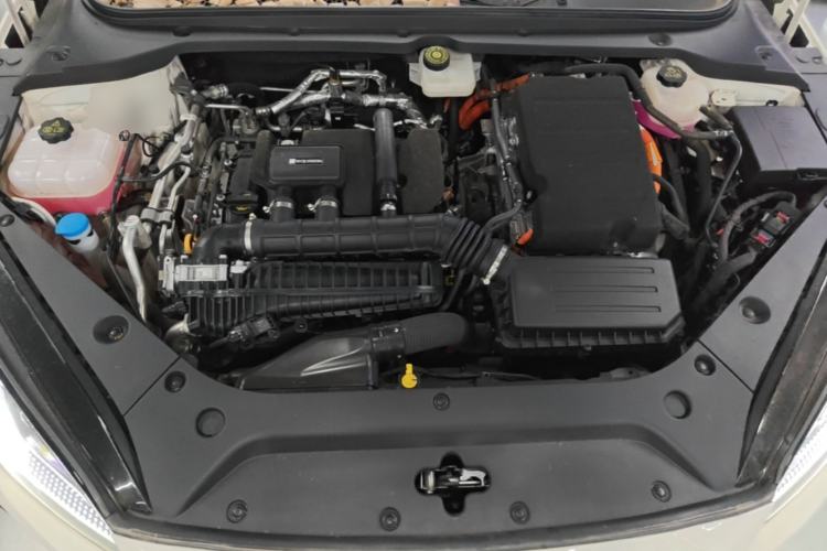 Used BYD Seal 06 New Energy 2024 DM-i 120KM Luxury Model Engine Bay