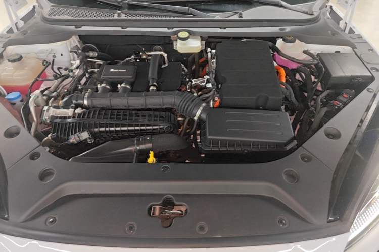 Used BYD Seal 06 New Energy 2024 DM-i 120KM Prestige Model Engine Bay