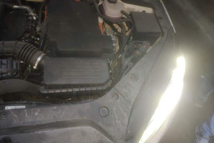 Used BYD Seal 06 New Energy 2024 DM-i 80KM Luxury Model Engine Bay Left