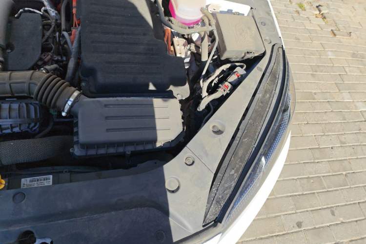 Used BYD Seal 06 New Energy 2024 DM-i 80KM Luxury Model Engine Bay Left