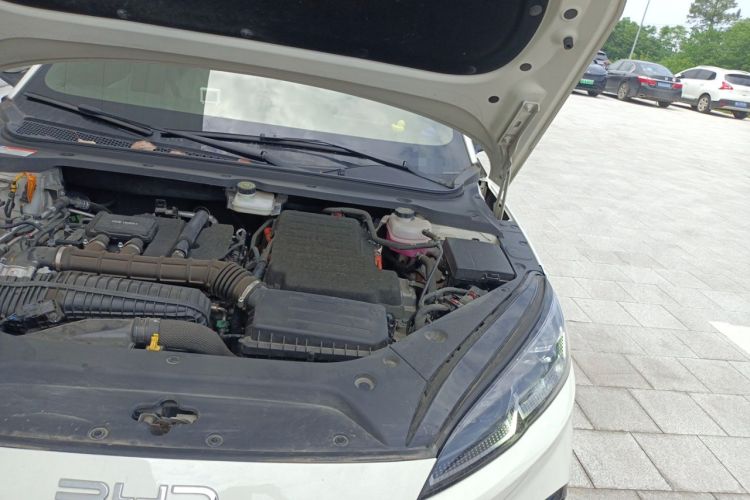 Used BYD Seal 06 New Energy 2024 DM-i 80KM Prestige Model Engine Bay Left