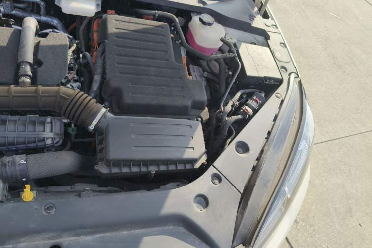 Used BYD Seal 06 New Energy 2024 DM-i 80KM Prestige Model Engine Bay Left