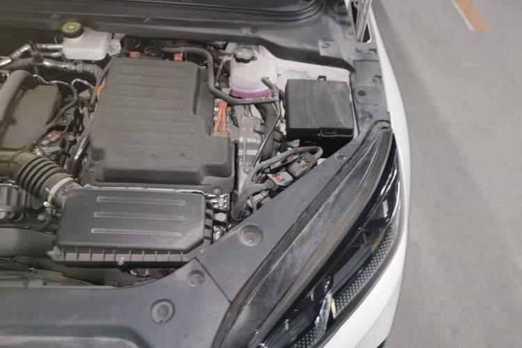 Used BYD Seal 06 New Energy 2024 DM-i 80KM Prestige Model Engine Bay Left