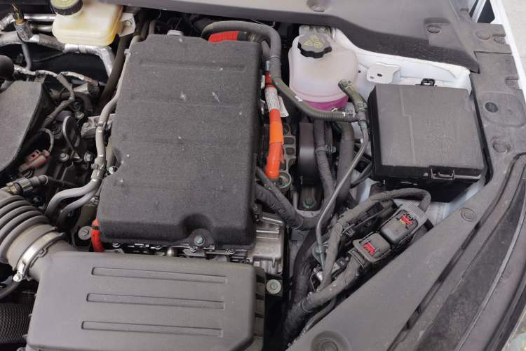 Used BYD Seal 06 New Energy 2024 DM-i 120KM Luxury Model Engine Bay Left