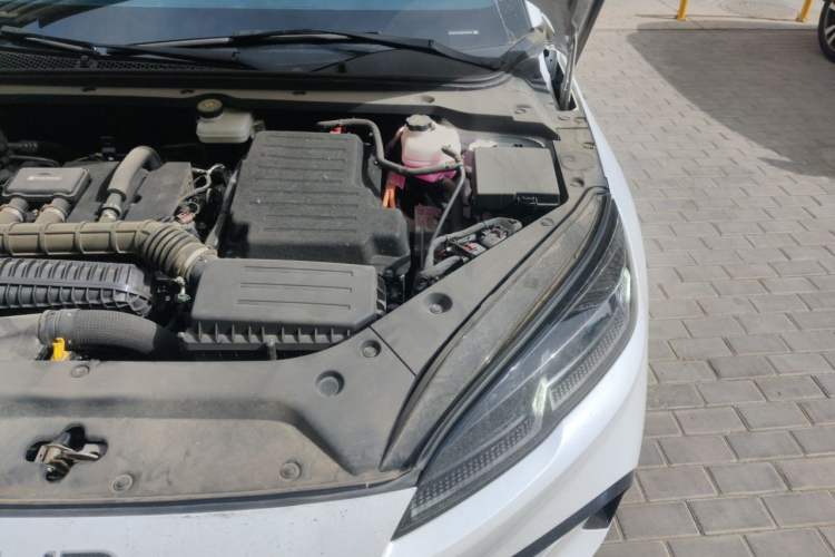 Used BYD Seal 06 New Energy 2024 DM-i 80KM Luxury Model Engine Bay Left