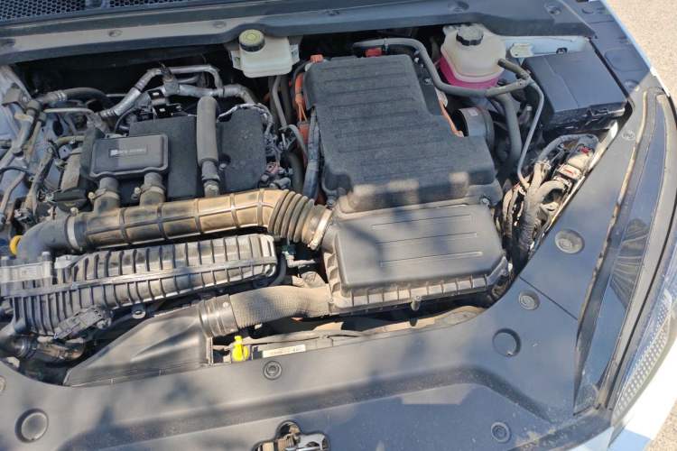 Used BYD Seal 06 New Energy 2024 DM-i 80KM Luxury Model Engine Bay Left