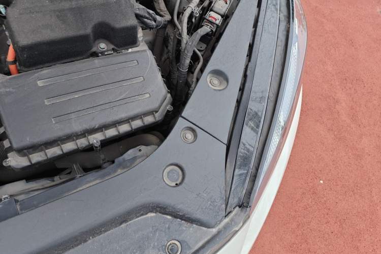 Used BYD Seal 06 New Energy 2024 DM-i 120KM Prestige Model Engine Bay Left