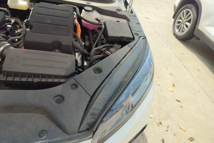 Used BYD Seal 06 New Energy 2024 DM-i 120KM Luxury Model Engine Bay Left