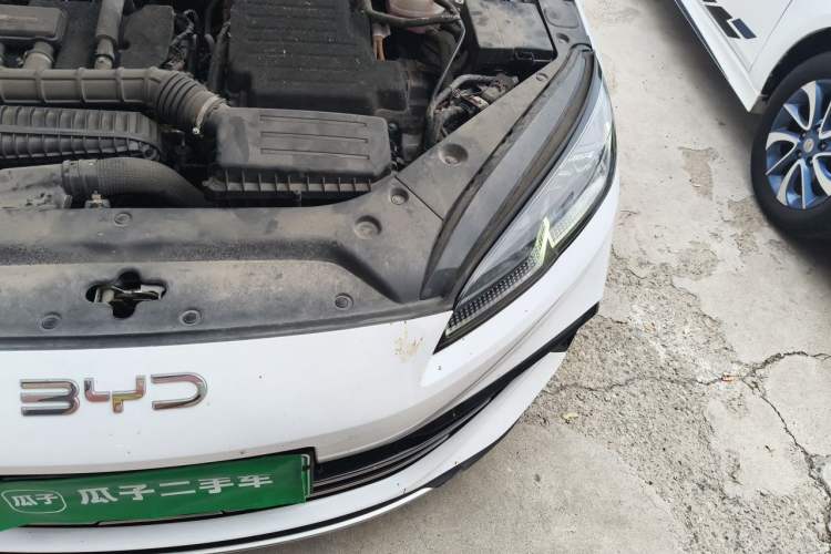 Used BYD Seal 06 New Energy 2024 DM-i 80KM Luxury Model Engine Bay Left
