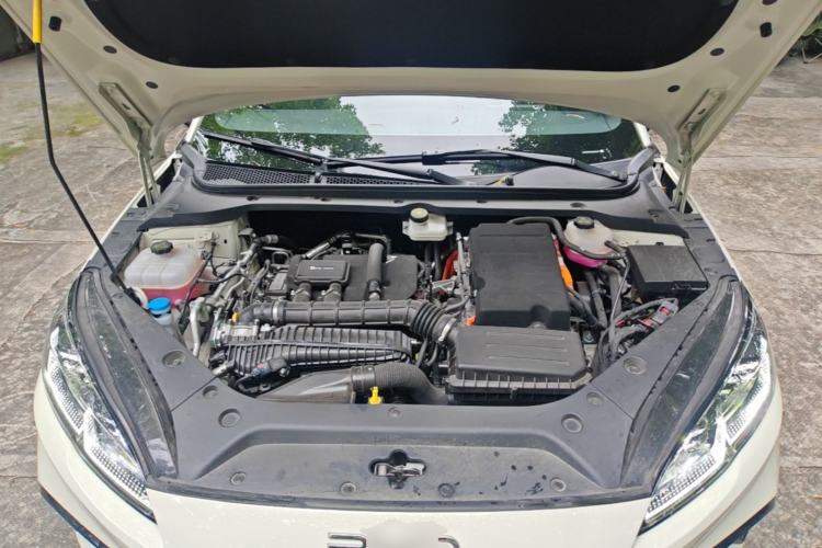 Used BYD Seal 06 New Energy 2024 DM-i 120KM Luxury Model Engine Bay