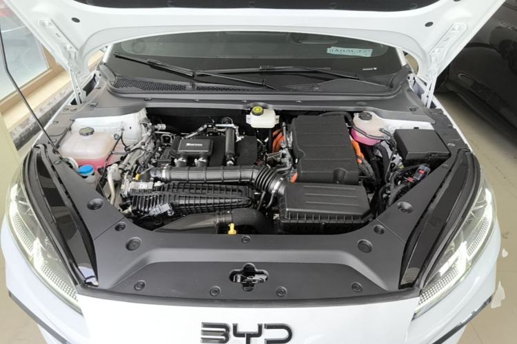Used BYD Seal 06 New Energy 2024 DM-i 120KM Flagship Model Engine Bay