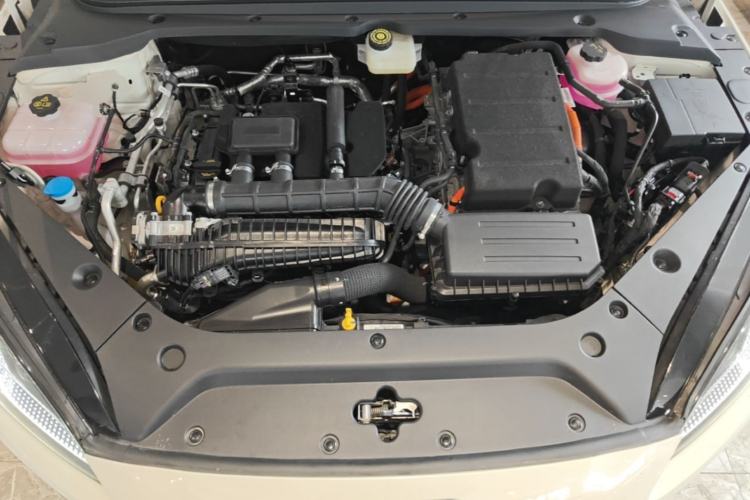 Used BYD Seal 06 New Energy 2024 DM-i 120KM Prestige Model Engine Bay