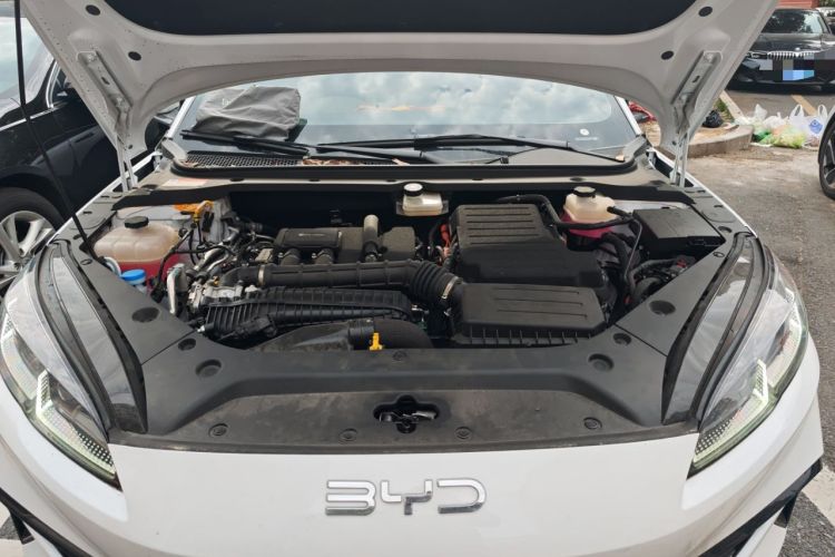 Used BYD Seal 06 New Energy 2024 DM-i 80KM Prestige Model Engine Bay