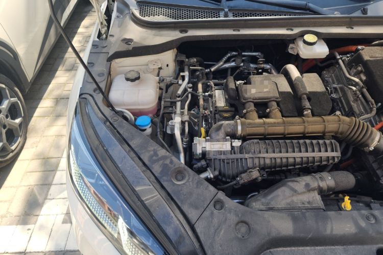 Used BYD Seal 06 New Energy 2024 DM-i 120KM Luxury Model Engine Bay Right