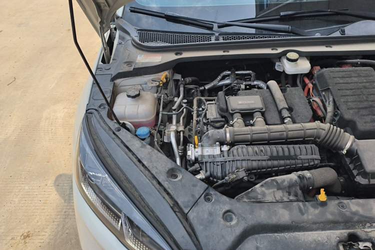 Used BYD Seal 06 New Energy 2024 DM-i 80KM Prestige Model Engine Bay Right